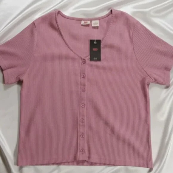 Levi’s Women’s Size XL Ribbed Button Front Top Pink Cropped Shirt NEW NWT - Picture 2 of 6